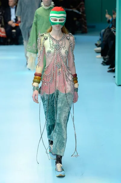 Look 26